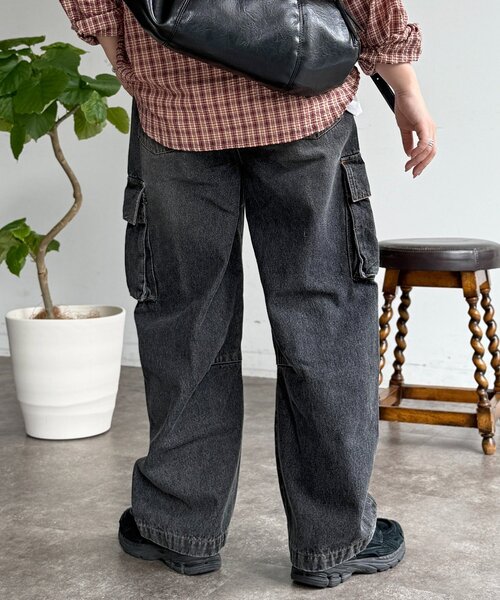 CPCM(シーピーシーエム)の「カーブカーゴデニムパンツ(その他パンツ・レディース・ネイビー/ブラック/ブルー・SMALL/MEDIUM)」の6枚目の写真