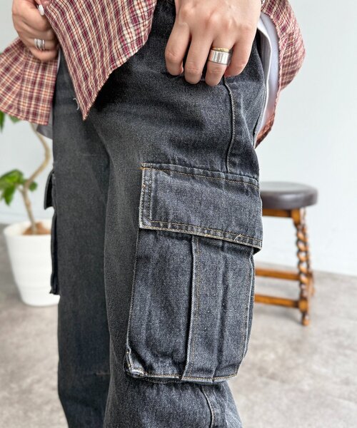 CPCM(シーピーシーエム)の「カーブカーゴデニムパンツ(その他パンツ・レディース・ネイビー/ブラック/ブルー・SMALL/MEDIUM)」の9枚目の写真