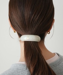 バナナクリップ」に該当するレディースのヘアアクセサリーファッション