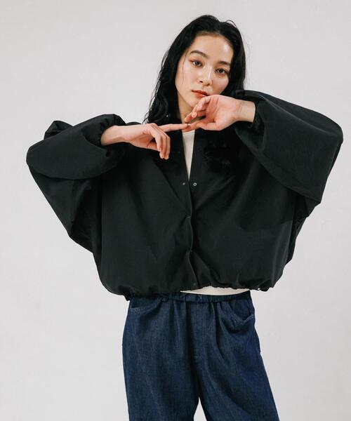 EKAL（エカル）の「『吸水速乾/通気性/軽量』DOT AIR CARDIGAN（カーディガン/ボレロ・レディース・ブラウン/ブラック/チャコールグレー・ONE）」の4枚目の写真