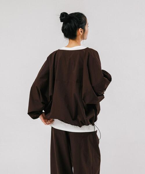 EKAL（エカル）の「『吸水速乾/通気性/軽量』DOT AIR CARDIGAN（カーディガン/ボレロ・レディース・ブラウン/ブラック/チャコールグレー・ONE）」の19枚目の写真