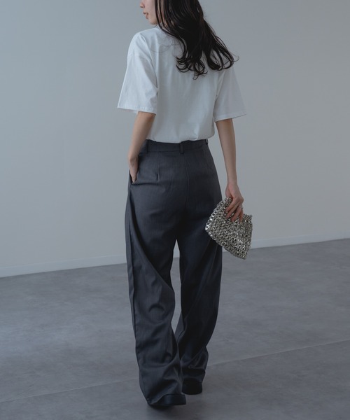 refinedworks（リファインドワークス）の「【refinedworks】フロントロゴ が目を惹く大人の こなれ感 Tシャツ！（Tシャツ/カットソー・レディース・オフホワイト/ネイビー・FREE）」の11枚目の写真