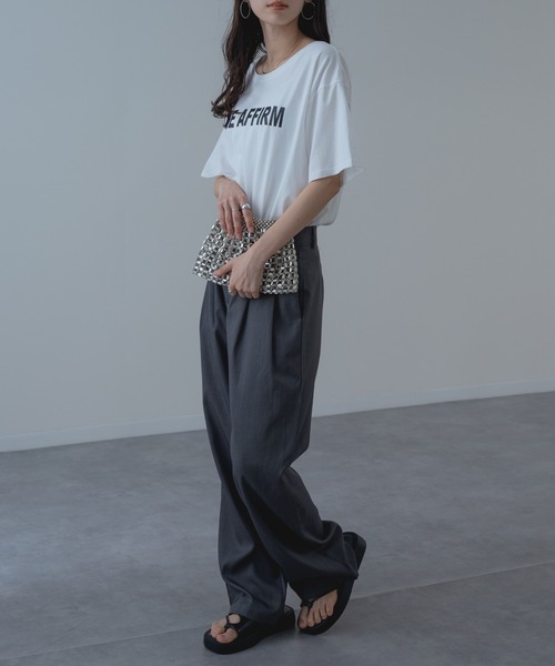 refinedworks（リファインドワークス）の「【refinedworks】フロントロゴ が目を惹く大人の こなれ感 Tシャツ！（Tシャツ/カットソー・レディース・オフホワイト/ネイビー・FREE）」の9枚目の写真