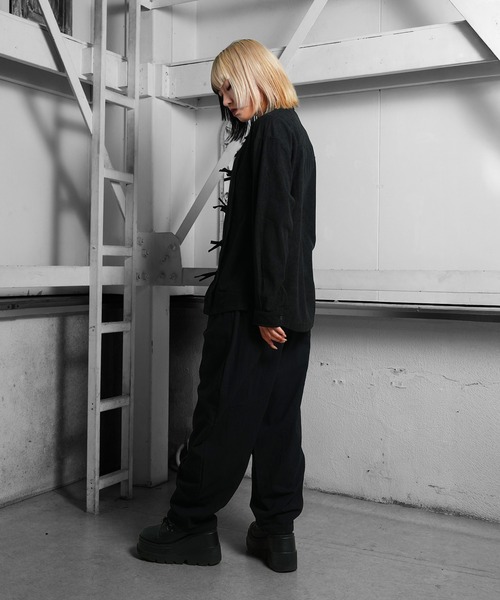 Ruze（ルゼ）の「China like corduroy shirt/チャイナライクコーデュロイシャツ（シャツ/ブラウス・メンズ・ブラック・FREE）」の4枚目の写真