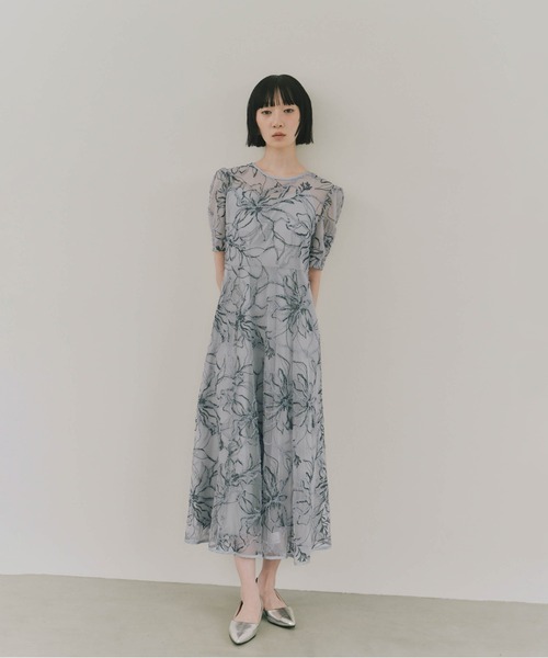 kaene(カエン)の「エンブロイダリーモールレースドレス【結婚式 二次会 同窓会 成人式 パーティードレス】(ワンピース・レディース・ブルーグレー/ベージュ・M/S)」の9枚目の写真