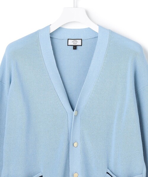 J.PRESS YORK STREET(ジェイプレスヨークストリート)の「【UNISEX】ベーシック Vネック カーディガン(カーディガン/ボレロ・メンズ・ネイビー系/ライトグレー系/サックスブルー系・SMALL/MEDIUM/LARGE)」の5枚目の写真