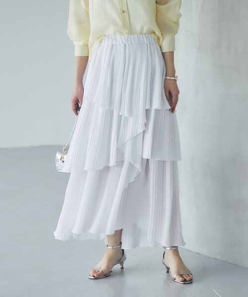 La boutique BonBon（ラブティックボンボン）の「【女子力UP】イレヘムプリーツティアードスカート（スカート・レディース・オフホワイト/サックスブルー/ホワイト・FREE）」の4枚目の写真