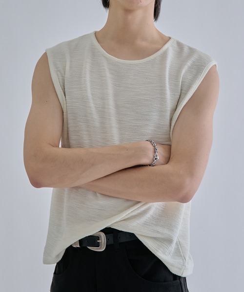 EPNK(イーピーエヌケー)の「Bound neck sleeveless tops / バインダーネックノースリーブトップス(Tシャツ/カットソー・メンズ・アイボリー/ブラック・SMALL/MEDIUM/LARGE)」の4枚目の写真