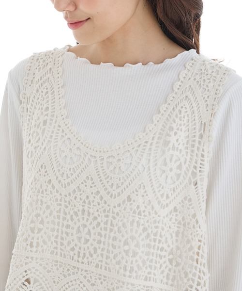 Honeys(ハニーズ)の「クロシェ風ベスト(ベスト・レディース・アイボリー/ブラック・L/LL/M/S)」の18枚目の写真