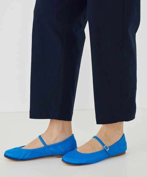 GALERIE VIE(ギャルリー ヴィー)の「コットンオックスストレッチ スリムパンツ(その他パンツ・レディース・ブラウン系その他/ライトグレー/ネイビー・34/36/32)」の11枚目の写真