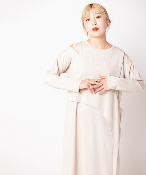 OSMOSIS（オズモーシス）の「アシンメトリーワンピース（ワンピース・レディース・ライトベージュ/ブラック/チャコール・ONE SIZE）」の3枚目の写真