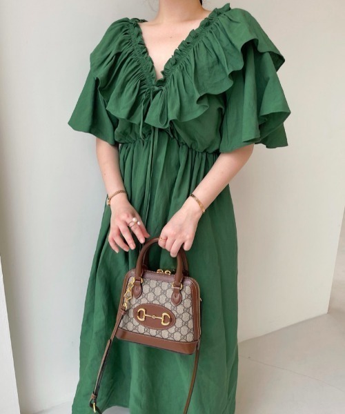FAVORITO（ファヴォリート）の「ファッションVネック半袖ワンピース（ワンピース・レディース・ブラック/ブルー/グリーン・F）」の10枚目の写真