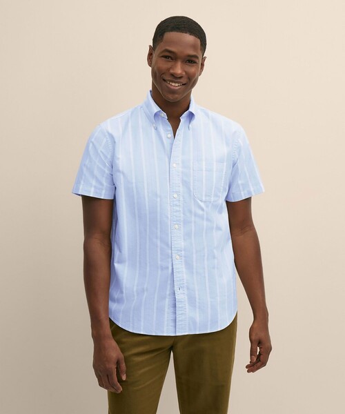 BROOKS BROTHERS(ブルックスブラザーズ)の「コットン オックスフォード ストライプ ショートスリーブ フライデーシャツ(シャツ/ブラウス・メンズ・ホワイト/ライトパープル/ストライプ/ライトブルー・LARGE/MEDIUM/X-LARGE/SMALL)」の2枚目の写真