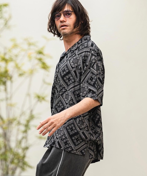 CAMBIO(カンビオ)の「mhs2628- Bandana Pattern Open Collar Shirts オープンカラーシャツ(S600526cmb)(シャツ/ブラウス・メンズ・ブラック・L/M/S)」の3枚目の写真