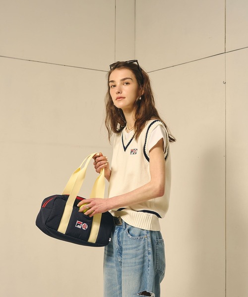 FILA(フィラ)の「【ROSE BUD別注】(FILA×ROSE BUD)BI-COLOR BOSTON BAG(ボストンバッグ・レディース・ネイビー・ONE SIZE)」の5枚目の写真