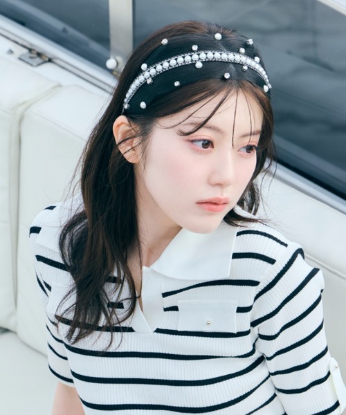 SNIDEL（スナイデル）の「スプリンクルビジューカチューシャ（その他ヘアアクセサリー・レディース・ホワイト/ブラック・F）」の12枚目の写真