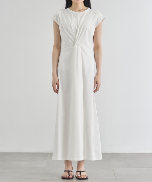 CITY TOKYO(シティトウキョウ)の「【CITY TOKYO/シティートウキョウ】Shoulder Tuck Twist Dress / ショルダータックツイストワンピース(ワンピース・レディース・ホワイト/ブラック/ブルー・1/2)」の21枚目の写真