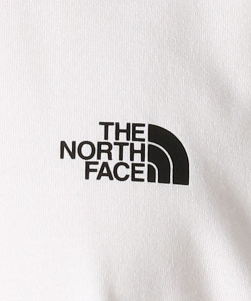 THE NORTH FACE（ザノースフェイス）の「【THE NORTH FACE(ザ・ノース・フェイス)】バンダナロゴTシャツ[速乾]（Tシャツ/カットソー・メンズ・グレー/ホワイト/ブラック・LARGE/MEDIUM）」の8枚目の写真