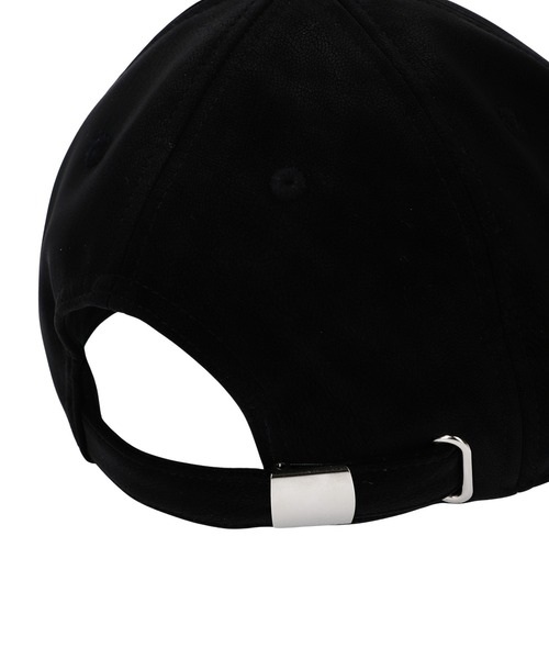 X-girl(エックスガール)の「XG EMBLEM FADED FAUX LEATHER 6PANEL CAP(キャップ・レディース・ブラウン/ブラック・ONE SIZE)」の20枚目の写真