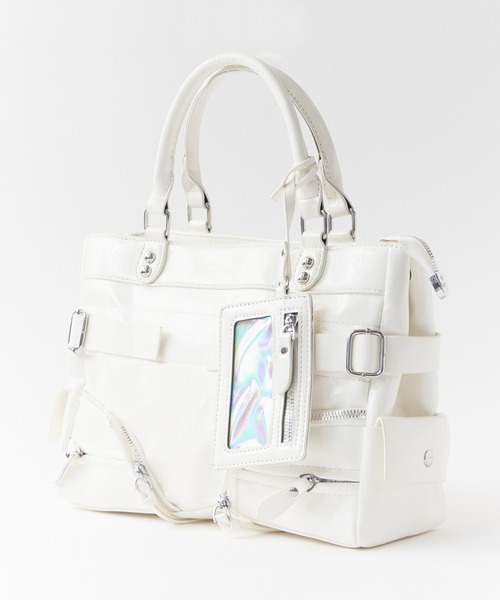 Chick(チック)の「2-Way Faux Leather Shoulder Bag with Card Pockets / カードポケット付き 2WAY フェイクレザー ショルダーバッグ(ショルダーバッグ・レディース・ホワイト/シルバー・FREE)」の10枚目の写真