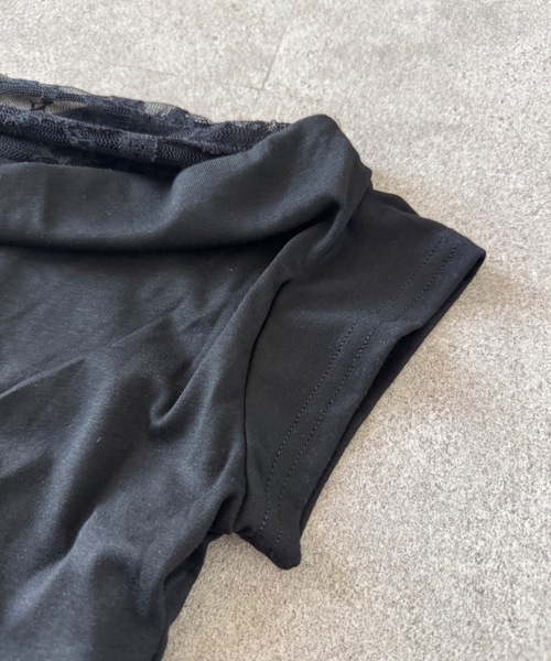 Teem Store(チームストア)の「レースレイヤードドレープネックオフショルダー スリムフィットカットソー(Tシャツ/カットソー・レディース・ホワイト/ブラック・F)」の16枚目の写真