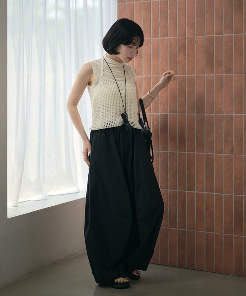 LAULEN(ローレン)の「shirring volume sole sandals /シャーリングボリュームソールサンダル(サンダル・レディース・アイボリー/ブラック・23cm/24cm/25cm)」の12枚目の写真