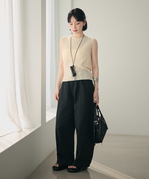 LAULEN(ローレン)の「shirring volume sole sandals /シャーリングボリュームソールサンダル(サンダル・レディース・アイボリー/ブラック・23cm/24cm/25cm)」の15枚目の写真