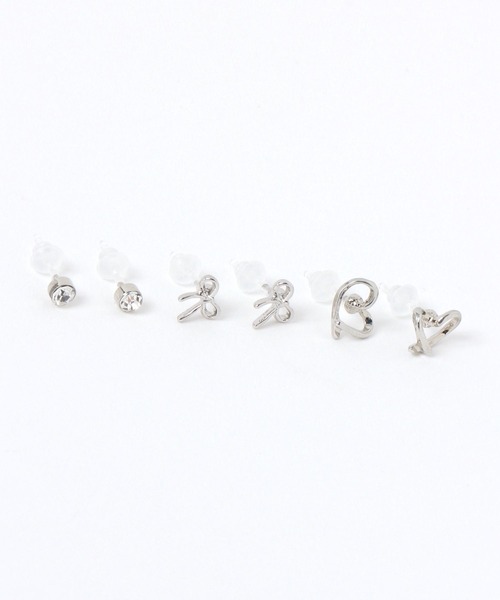 LAKOLE（ラコレ）の「ニュアンスハートリボン樹脂ポストピアス / 663513（ピアス（両耳用）・レディース・ピンク系その他/その他1・FREE）」の2枚目の写真