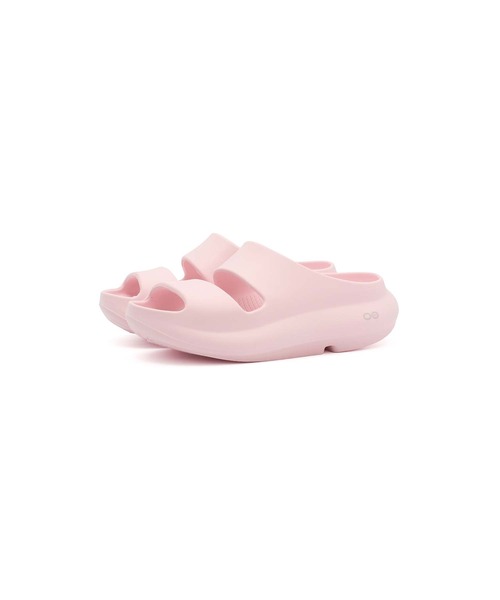 OOFOS（ウーフォス）の「(OOFOS)OOYEA（サンダル・レディース・ホワイト/ブラック/ピンク・24cm/25cm/23cm）」の19枚目の写真