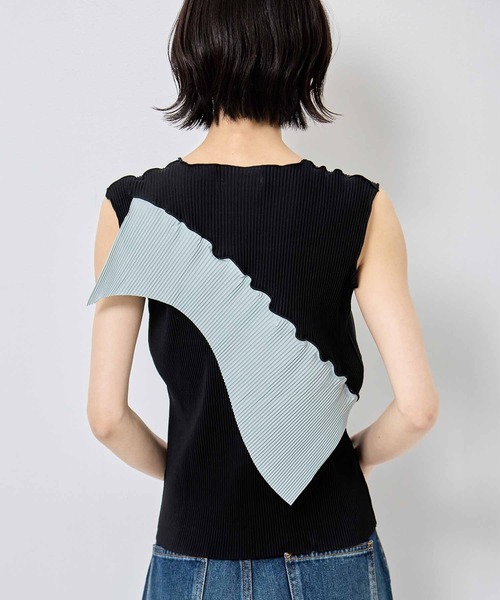 kotohayokozawa(コトハヨコザワ)の「【kotohayokozawa/コトハヨコザワ】TODO WAVE TOP *SLEEVELESS/トゥードゥウェーブトップスリーブレス(タンクトップ・レディース・ライトブルー/ホワイト/ブラック/ブラック系その他・FREE)」の14枚目の写真