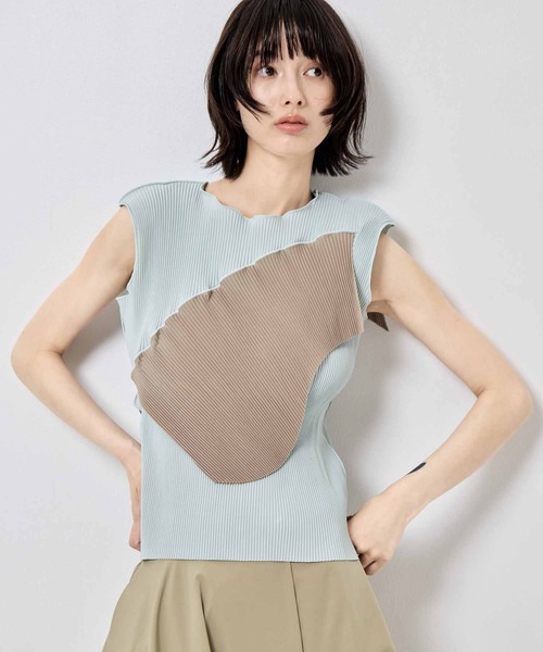 kotohayokozawa(コトハヨコザワ)の「【kotohayokozawa/コトハヨコザワ】TODO WAVE TOP *SLEEVELESS/トゥードゥウェーブトップスリーブレス(タンクトップ・レディース・ライトブルー/ホワイト/ブラック/ブラック系その他・FREE)」の17枚目の写真