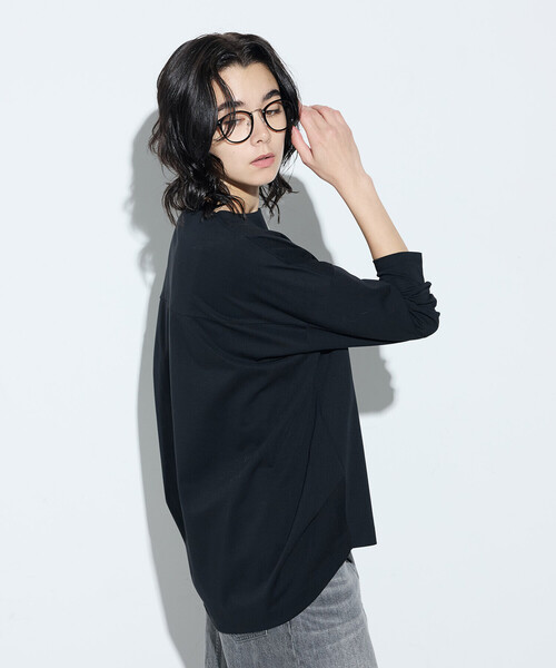 Gabardine K.T(ギャバジンケーティー)の「〔 +サイズ 〕 80ポンチ ゆったりプルオーバー(Tシャツ/カットソー・レディース・ブラック/ライトグレー・15号)」の20枚目の写真