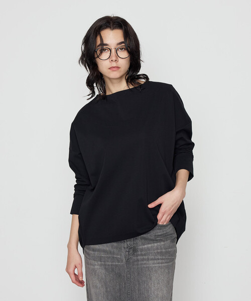 Gabardine K.T(ギャバジンケーティー)の「〔 +サイズ 〕 80ポンチ ゆったりプルオーバー(Tシャツ/カットソー・レディース・ブラック/ライトグレー・15号)」の12枚目の写真