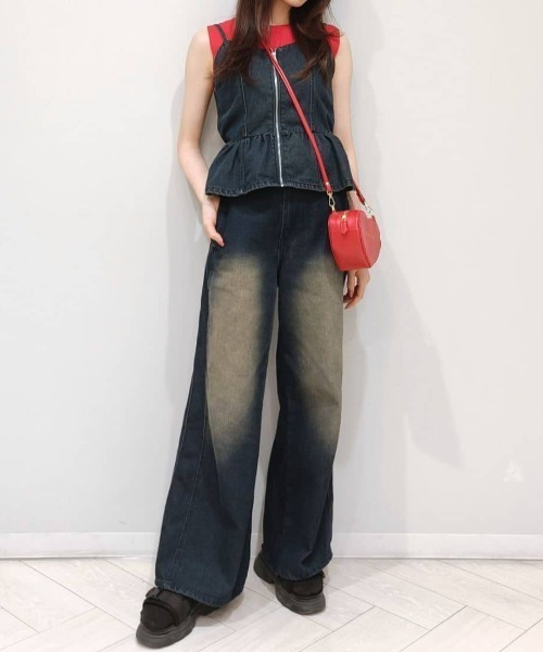 REDYAZEL(レディアゼル)の「【Vintage Denim Series】ヴィンテージウォッシュストレートデニム(デニムパンツ・レディース・ネイビー/ブルー・SMALL/MEDIUM)」の17枚目の写真