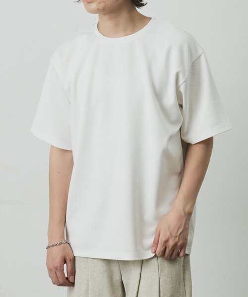 COLONY 2139(コロニートゥーワンスリーナイン)の「ナナメジャガード半袖Tシャツ(Tシャツ/カットソー・メンズ・ホワイト/ベージュ/ブラック・MEDIUM/LARGE)」の5枚目の写真