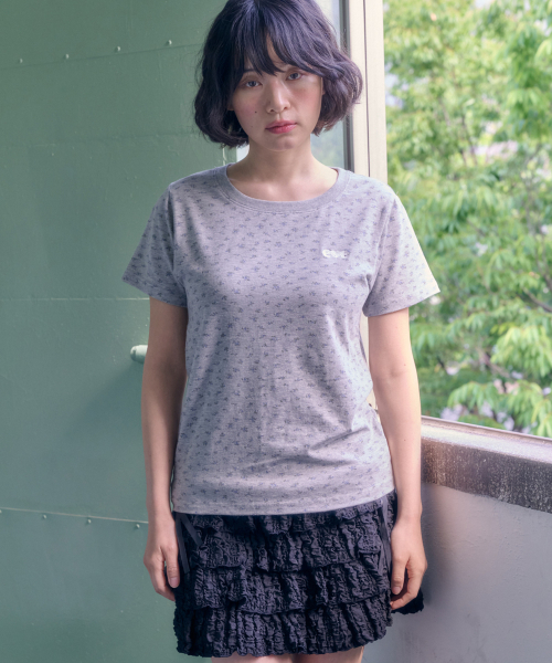 ambler(エムブラー)の「ガーデン刺繍半袖Tシャツ ACR701(メランジ)(Tシャツ/カットソー・レディース・その他・F)」の3枚目の写真
