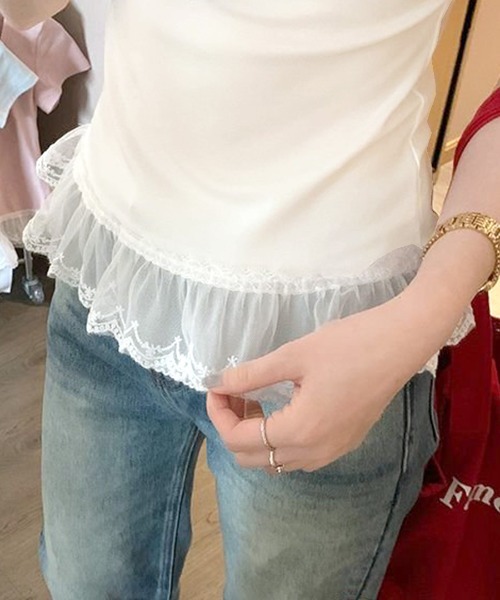 REMUR（レミュール）の「裾レースUネックTシャツ（Tシャツ/カットソー・レディース・ブラック/オフホワイト/ピンク・FREE）」の6枚目の写真