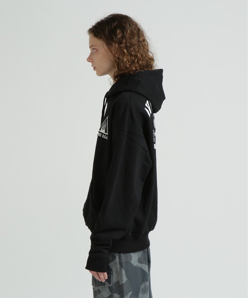 AVIREX(アヴィレックス)の「《WEB&DEPOT限定》BLACK SCORPION SWEAT PULL OVER PARKA(パーカー・レディース・オレンジ/オリーブ/ブラック/マスタード/ライトグレー・F)」の10枚目の写真