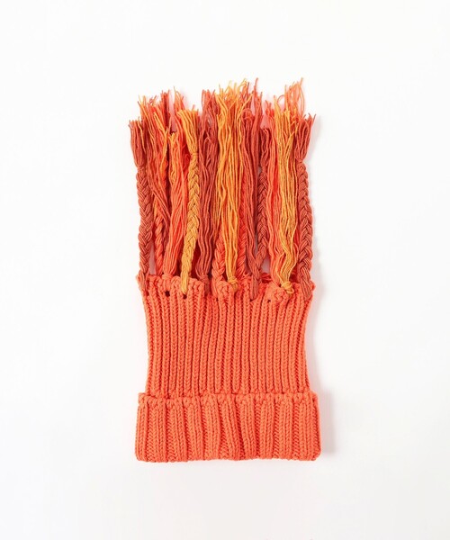 BEAMS(ビームス)の「【別注】HICOSAKA / 2Way Fringe Watch & Neck Warmer(ニットキャップ/ビーニー・メンズ・チャコールグレー/オレンジ・ONE SIZE)」の4枚目の写真