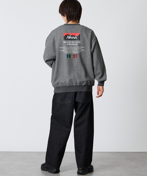 NANGA（ナンガ）の「【WEB先行予約】[NANGA/ナンガ] 別注 ヒストリーロゴ ネブクロ刺繍スウェット（スウェット・レディース・チャコール/ホワイト・S/L/M）」の6枚目の写真