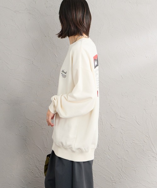 歷史LOGO睡袋刺繡大學T