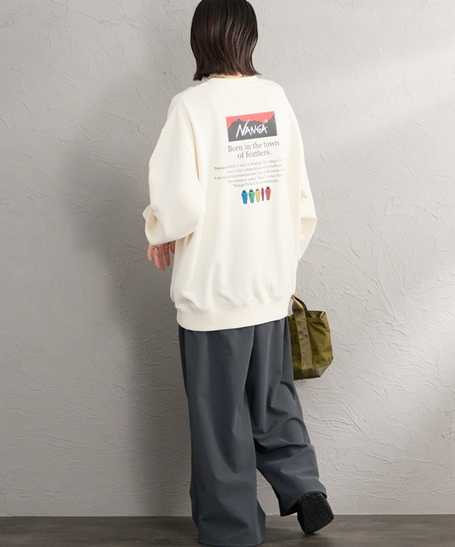 歷史LOGO睡袋刺繡大學T