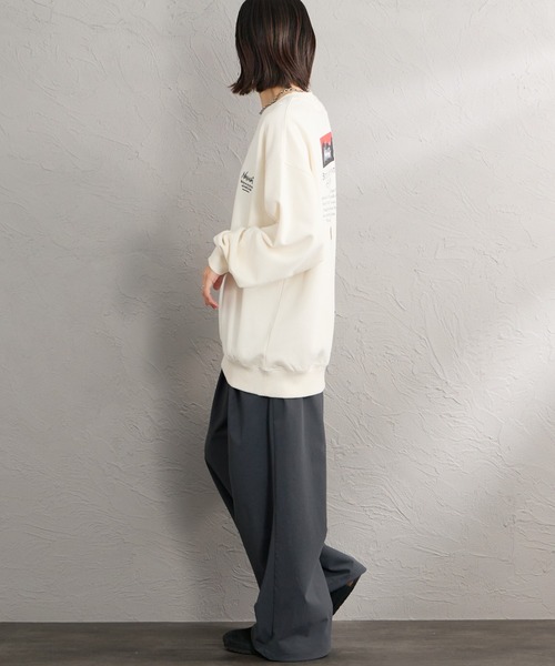 歷史LOGO睡袋刺繡大學T