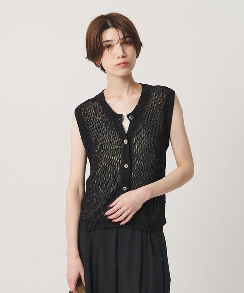 BEAUTY&YOUTH UNITED ARROWS（ビューティーアンドユースユナイテッドアローズ）の「フロントボタン ノースリーブニット プルオーバー（ベスト・レディース・ブラック/ダークブラウン/ナチュラル・FREE）」の2枚目の写真