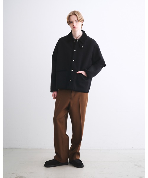 Traditional Weatherwear(トラディショナルウェザーウェア)の「WAVERLY STUDS SHORT(ダウンジャケット/コート・メンズ・ブラック・38/36)」の2枚目の写真