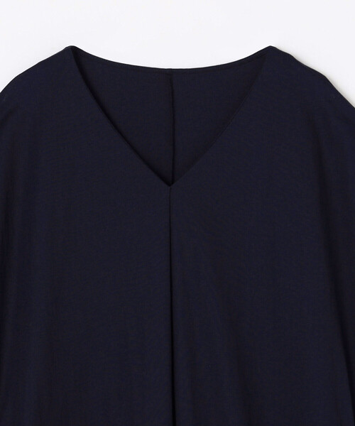 COMME CA Wardrobe(コムサワードローブ)の「ナチュラルスムースライト Vネックワンピース(ワンピース・レディース・ブラウン/ネイビー・FREE)」の17枚目の写真