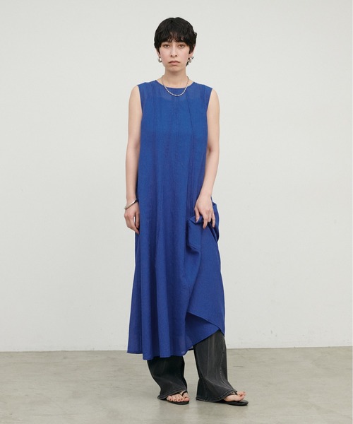 LARUTA（ラルータ）の「【LARUTA】ランダムタックフレアノースリワンピース（ワンピース・レディース・ブラック/ブルー/その他1・FREE）」の3枚目の写真
