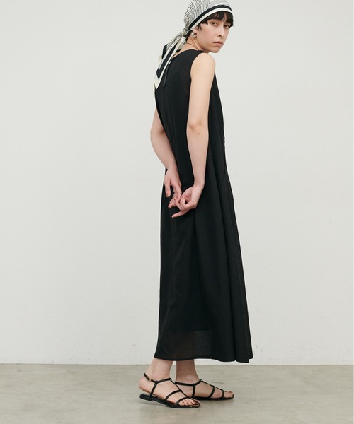 LARUTA（ラルータ）の「【LARUTA】ランダムタックフレアノースリワンピース（ワンピース・レディース・ブラック/ブルー/その他1・FREE）」の6枚目の写真