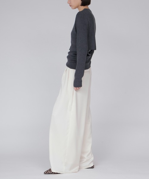 DRESSLAVE(ドレスレイブ)の「layered twin set(レイヤードツインセット)(ニット/セーター・レディース・ホワイト/チャコールグレー/ブラウン・38)」の11枚目の写真
