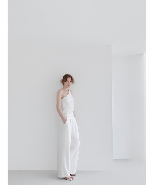 NOWNS（ナウンス）の「Lou | Single tuck banding pants（その他パンツ・レディース・アイボリー・FREE）」の4枚目の写真